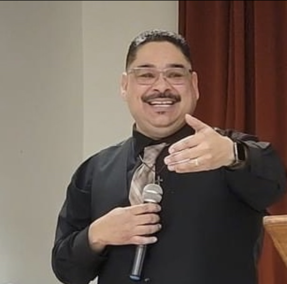Portrait of Pastor Andrew Camposano